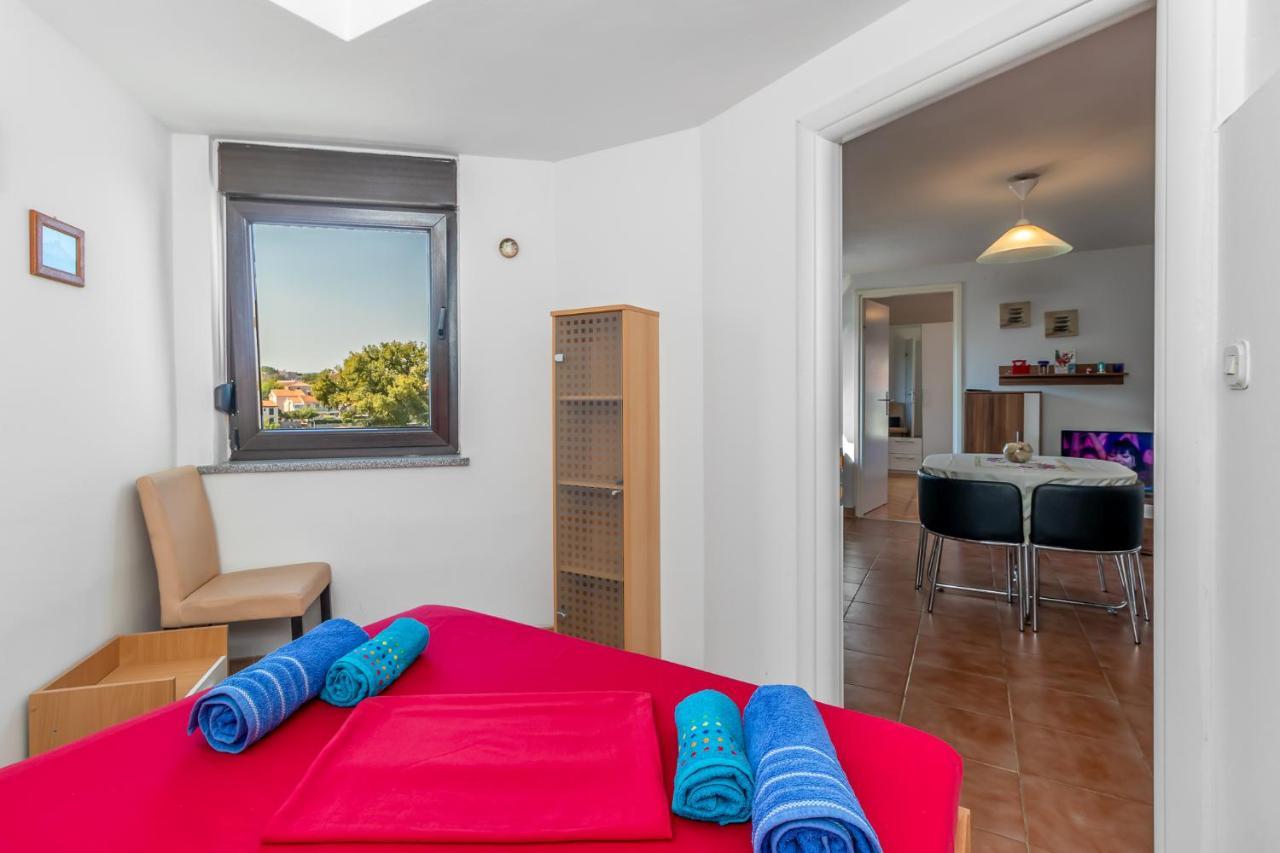 Apartment Maestral *