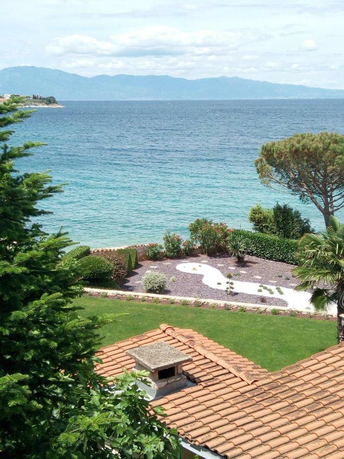 Maestral Apartment